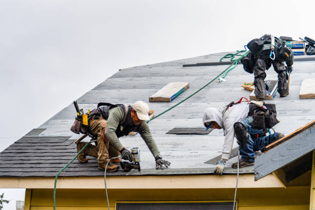 Professional Gutter Installation technician working in Johnstown, OH